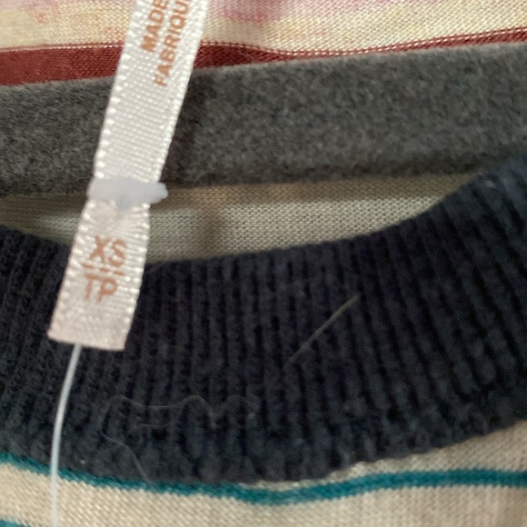 Free Lpeople mini skirt set. So comfy and soft! Long armpit opening...typical - Picture 4 of 9